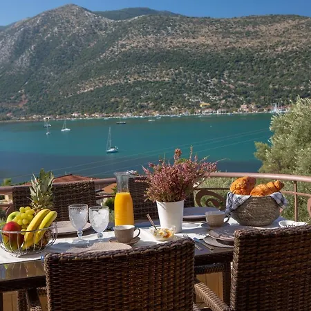 Thea Family 2 * Geni (Lefkada)